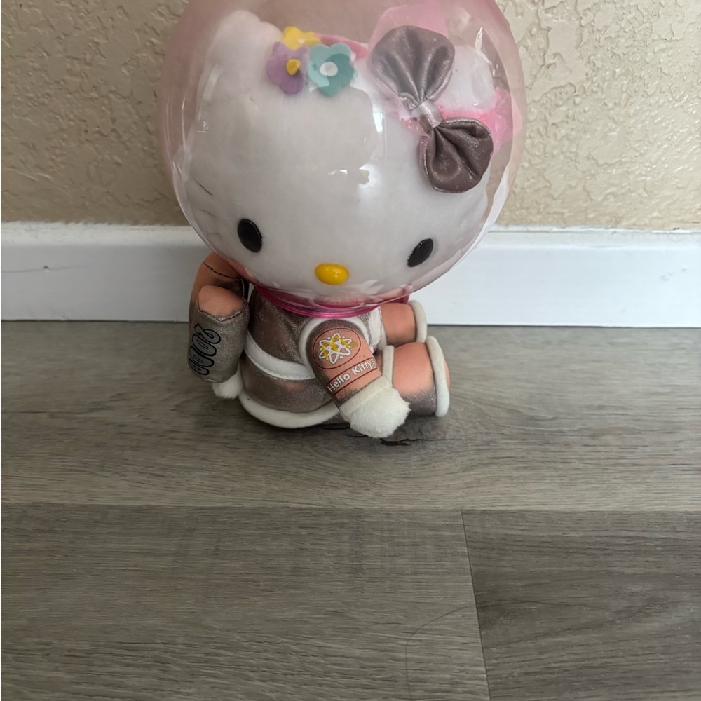 Hello Kitty 2000 millennium space